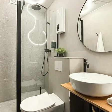 Inside - Design Mit Balkon Apartment